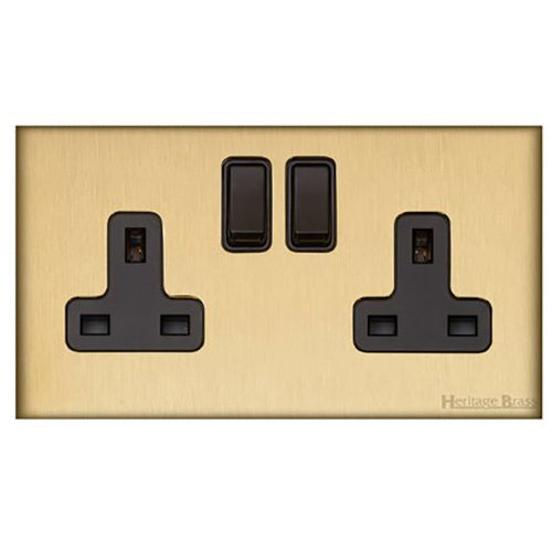 Windsor Range Satin Brass | Double Socket (13 Amp)
