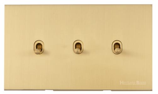 Windsor Range Matt Brass-3 Gang Stockholm Toggle